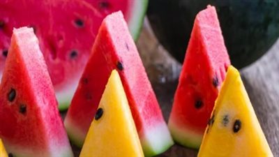 قبل أم بعد الأكل؟.. إليك أفضل وقت لتناول البطيخ لفقدان الوزن وكبح الشهية