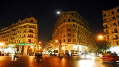 وداعاً للإغلاق المبكر.. عودة المواعيد الطبيعية للمحال والمطاعم في مصر 2026