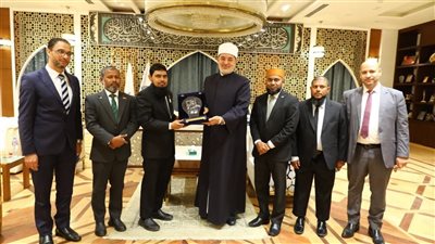 مفتي الجمهورية يبحث مع وفد جامعة المالديف الإسلامية تعزيز التعاون في العلوم الشرعية