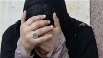 القبض على طبيبة أسنان بالجيزة بعد مشاجرة وظهور 45 حكمًا قضائيًا ضدها 