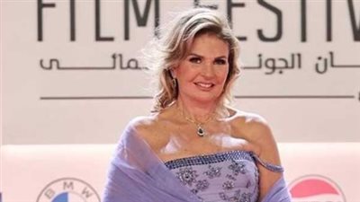 موعد طرح فيلم بنات فاتن ليسرا.. تفاصيل الشخصية وصراع الأجيال في العمل