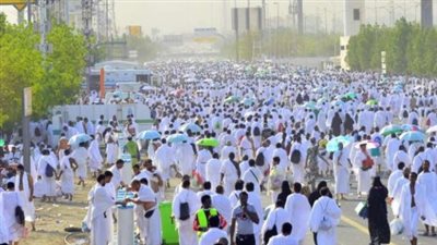 لخدمة ضيوف الرحمن.. مصر للطيران تبدأ تفويج حجاج القرعة والبعثات الرسمية إلى الأراضي المقدسة