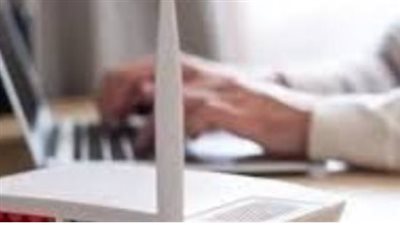 قائمة الأسعار النهائية لباقات الإنترنت الأرضي بعد الزيادة.. ما هو البديل الاقتصادي لمحدودي الاستهلاك؟