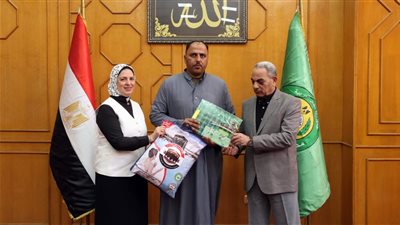 الإسماعيلية تودع حجاج الجمعيات الأهلية استعدادًا للسفر إلى الأراضي المقدسة