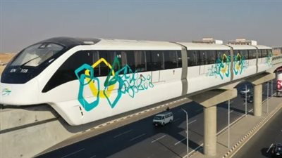 أحمد موسى عن التشكيك في المونوريل: مستهدفينه ولازم ناخد بالنا