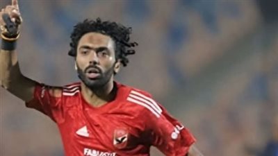 رد فعل حسين الشحات على رغبة الأهلي في التجديد لموسم واحد فقط وموقفه من الجمهور