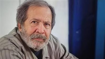 من ليالي الحلمية إلى العناية المركزة.. رحلة سامي عبد الحليم مع المرض والوفاء