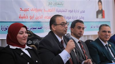 رئيس جامعة كفر الشيخ يشهد إنطلاق اولي فعاليات القوافل التوعوية المدرسية