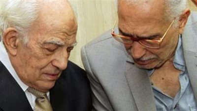 وداع مهيب للفنان عبد الرحمن أبو زهرة.. ورشوان توفيق يتقدم المشيعين بالدموع