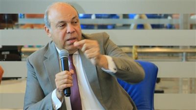 الحفني:  مصر للطيران حققت خلال العام المالي 2024 / 2025 أرباحاً مالية هي الاعلي منذ إنشائها