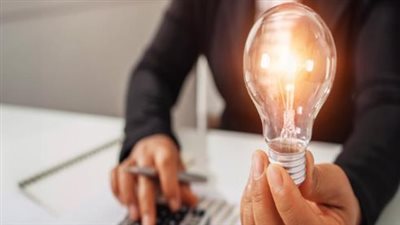 كيف تواجه ارتفاع أسعار الطاقة؟ استراتيجيات ذكية لتوفير الكهرباء وتقليل الاستهلاك