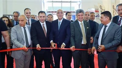 افتتاح معرض أوكازيون للأثاث الدمياطي بالقاهرة لدعم الصناعة الوطنية