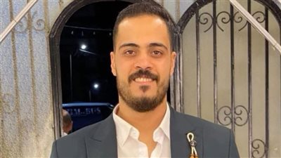 بتر إصبع شاب داخل مطعم شهير ببورسعيد.. التفاصيل الكاملة لـ«أزمة السندوتش»