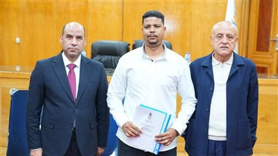 دعم العمالة غير المنتظمة وتمكين الشباب على طاولة لقاء وزير العمل ومحافظ الأقصر