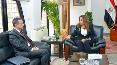 وزيرة التنمية المحلية: ضرورة تسريع معدلات تنفيذ المشروعات وتحسين جودة الخدمات بالمحافظات
