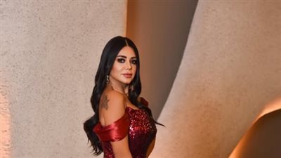 من فستان الزفاف الجريء إلى 