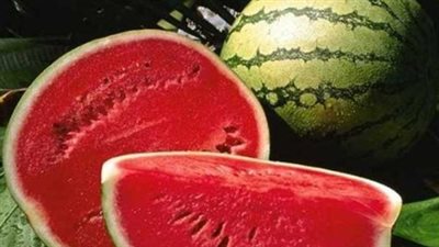 احذر أعراض عدم تحمل الفركتوز: كيف يتحول البطيخ الأحمر لمصدر لآلام البطن والانتفاخ؟