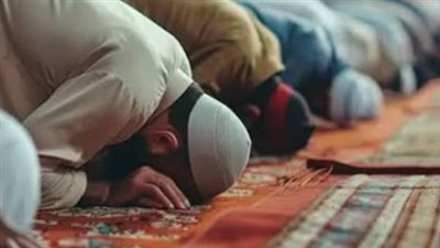 مواعيد الصلاة اليوم الأربعاء 20 مايو: فروق التوقيت الرسمية بين محافظات الوجه البحري والقبلي