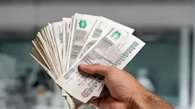 بقرار رئاسي.. بدء صرف معاشات يونيو من يوم 24 مايو عبر البريد والبنوك والـ ATM
