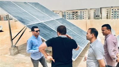 «الإسكان» تتوسع في الطاقة النظيفة.. 37 محطة شمسية جديدة أعلى عمارات «سكن لكل المصريين»