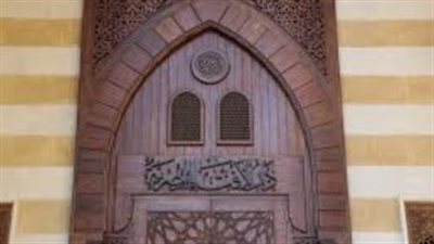 الإفتاء تحسم الجدل: ذبح الأضحية بيد المضحي مستحب.. وتوضيح مهم حول الإنابة وأحكام الإحسان في الذبح