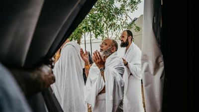 رحلة العمر: كيف تؤدي فريضة الحج بطمأنينة ويسر وفق السنة النبوية؟