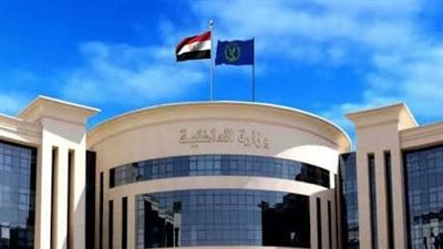 ضبط 5 طلاب ظهروا في فيديو قيادة دراجات نارية داخل مدرسة بشبرا الخيمة