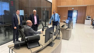 وزير الكهرباء يتابع استقرار الشبكة الموحدة من المركز القومي للتحكم أول أيام عيد الأضحى