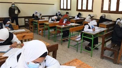 وزارة التربية والتعليم تحسم الجدل حول اعتماد نتيجة أولى إعدادي لآخر العام الدراسي