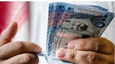 استقرار سعر الريال السعودي اليوم الاثنين: تعرف على أسعار الشراء والبيع