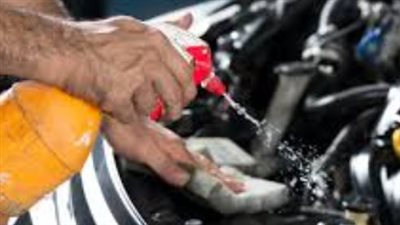 كيف ترفع كفاءة محرك سيارتك وتوفر في استهلاك الوقود؟