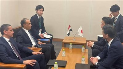 وزير الخارجية يبحث مع قيادي بالحزب الحاكم في اليابان تعزيز الشراكة الاستراتيجية بين البلدين