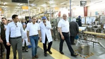 مدبولي يفتتح خط إنتاج جديد لمصنع 