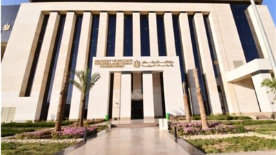 الإسكان تصدر 12 قراراً لإزالة مخالفات بالساحل الشمالي
