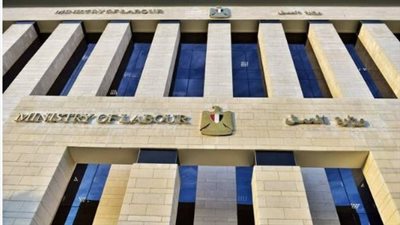 وظائف خالية للشباب من الجنسين برواتب تصل إلى 14,774 جنيهاً