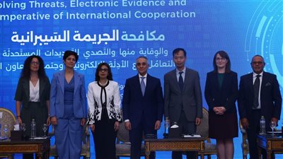 وزير العدل: التعاون الدولي السبيل الوحيد لملاحقة الجرائم الإلكترونية