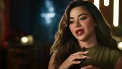 يارا السكري فاشون ديزاينر في 