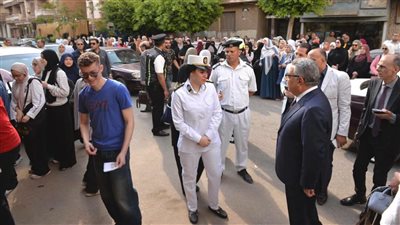 محافظ الدقهلية يتابع انتظام لجان الثانوية العامة بالمنصورة