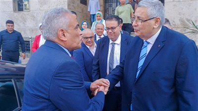 صورة من الزيارة