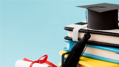 التعليم تحذر من الانسياق وراء صفحات 