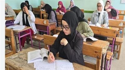 طمأنة للطلاب وأولياء الأمور: وزارة التعليم تفرض السيطرة على لجان الامتحانات
