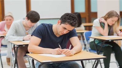 لطلاب الثانوية العامة: كلمات تفتح أبواب التوفيق وتزيل رهبة لجان الامتحانات