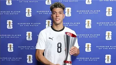 إمام عاشور يشعل الميركاتو الصيفي.. تألق المونديال يفتح أبواب الاحتراف الأوروبي والخليجي أمام نجم الأهلي