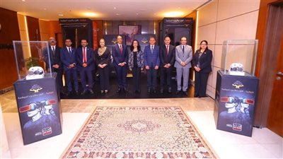 وزيرة التضامن تطلق مبادرة الواقع الافتراضي لمكافحة إدمان الشباب