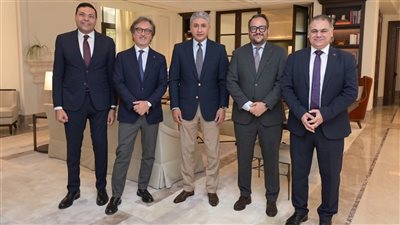 وزير السياحة يعزز التعاون مع السوق الإيطالي لزيادة الوافدين