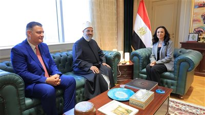 وزيرة التضامن تبحث دعم الأسرة والتعاون مع اللجنة الدينية