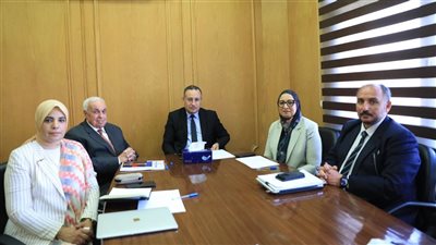 وزير التعليم العالي يترأس اجتماع اللجنة العليا للقوافل التنموية