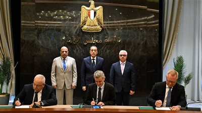 اتفاقيات جديدة للطاقة النظيفة تعزز تنافسية اقتصادية قناة السويس