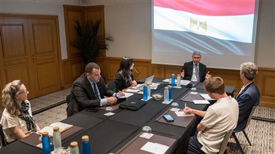 وزير السياحة والآثار من باريس: مؤشرات نمو قياسية وخطط طموحة لاستقبال 30 مليون سائح