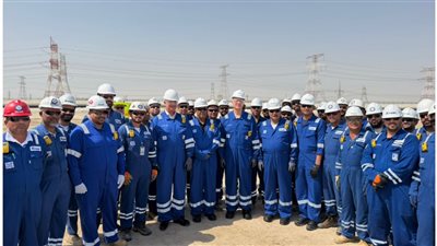 وزير البترول يتفقد مشاريع 